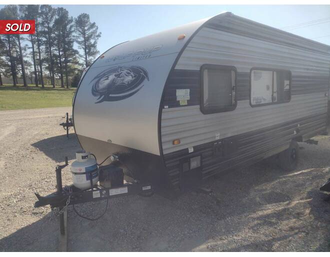 2022 Cherokee Wolf Pup 16HE Travel Trailer at Chuck's RV Sales STOCK# 41123 Photo 2