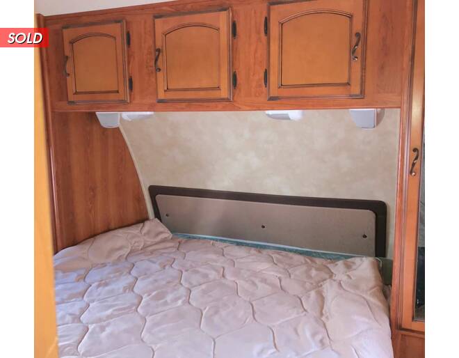 2012 Coachmen Freedom Express Ultra Lite 296REDS Travel Trailer at Chuck's RV Sales STOCK# A005623 Photo 3