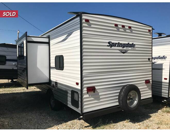 2019 Keystone Springdale Mini Single Axle 1760BH Travel Trailer at Chuck's RV Sales STOCK# 106831 Photo 2