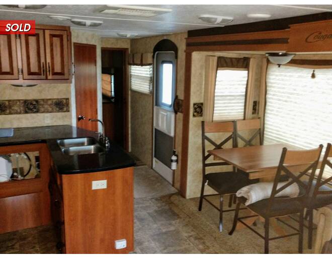 2011 Keystone Cougar High Country 321RES Travel Trailer at Chuck's RV Sales STOCK# 031220 Photo 6