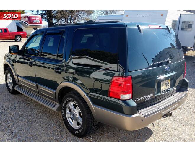 2004 Ford Expedition EDDIE BAUER SUV at Chuck's RV Sales STOCK# 30853 Photo 19